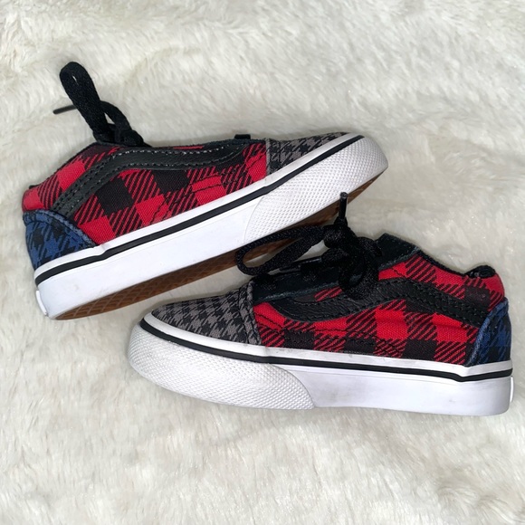 Vans - Picture 4 of 8